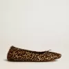 Amy ballerina’s in beige ponyhuid met luipaardprint
