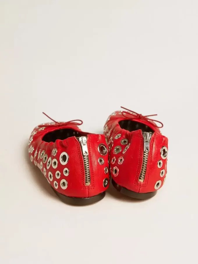 Amy ballerina’s van rood nappaleer met zilverkleurige studs