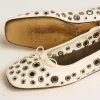 Amy ballerina’s van wit nappaleer met zilverkleurige studs