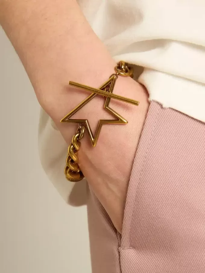 Armband van antiek goudkleurig ketting met stervormige sluiting