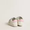 Baby School in nappa met roze bloemmotief en beige suède ster