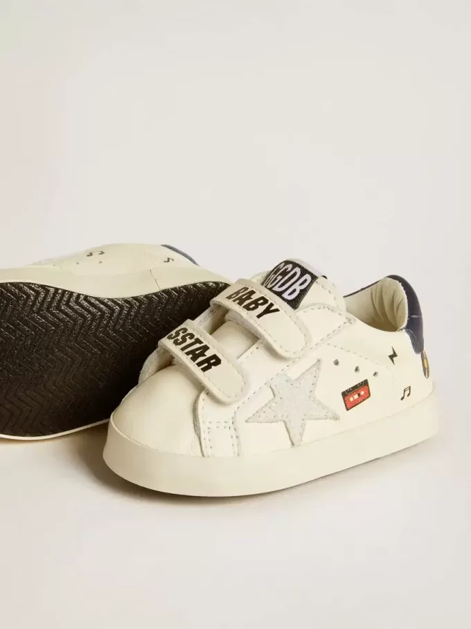 Baby School in nappaleer met muzikale print en witte suède ster