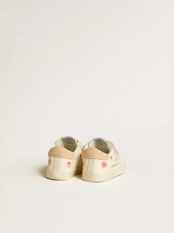 Baby School in nappaleer met roze rozenmotief en witte suède ster