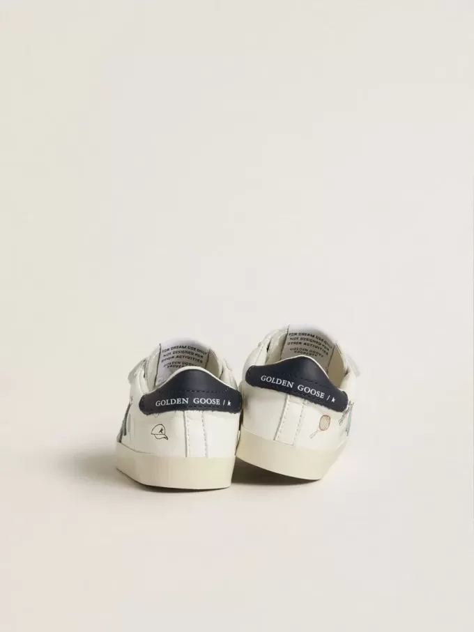 Baby School in wit nappa met lichtblauwe suède ster en tennismotief