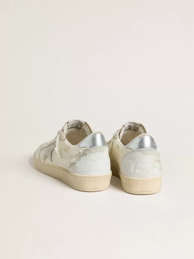 Ball Star LTD in crème met witte suède ster en metallic zilveren leren hielstuk