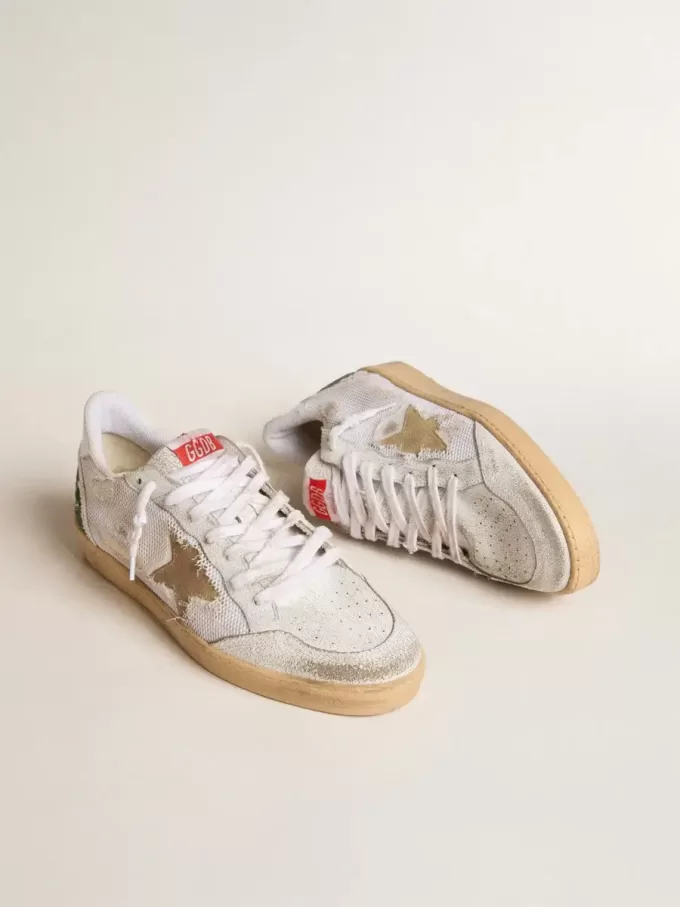Ball Star LTD in wit craquelé leer en mesh met suède ster