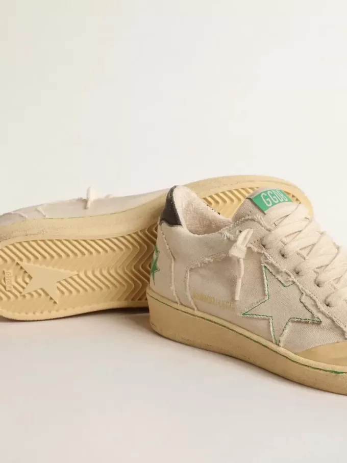 Ball Star LTD met vanillekleurig canvas ster en leren hielstuk