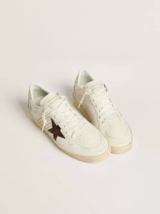 Ball Star met bordeauxrode ster van krokodillenleer en gouden hiellip