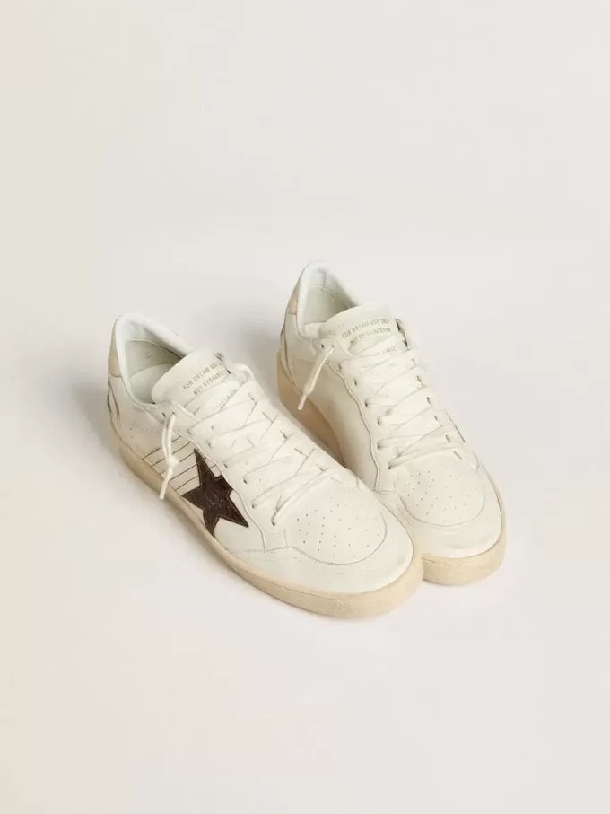Ball Star met bordeauxrode ster van krokodillenleer en gouden hiellip