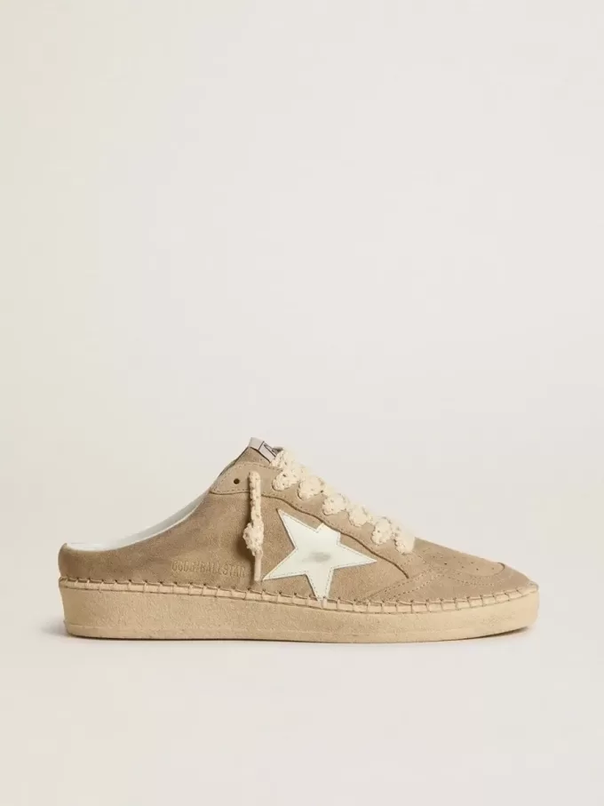Ball Star Sabot voor dames in beige suède met witte leren ster