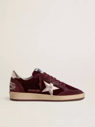 Ball Star voor dames in bordeauxrood fluweel met gouden metallic leren ster en hielstuk