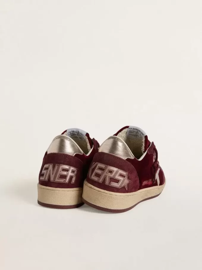Ball Star voor dames in bordeauxrood fluweel met gouden metallic leren ster en hielstuk