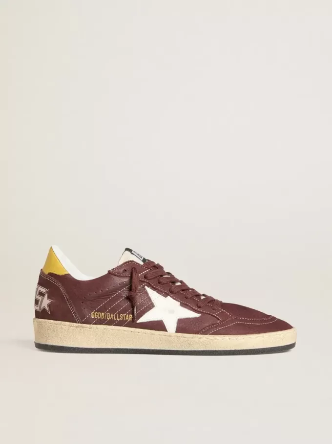 Ball Star voor dames in chocoladebruin nubuck met leren ster en hielstuk