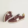 Ball Star voor dames in chocoladebruin nubuck met leren ster en hielstuk