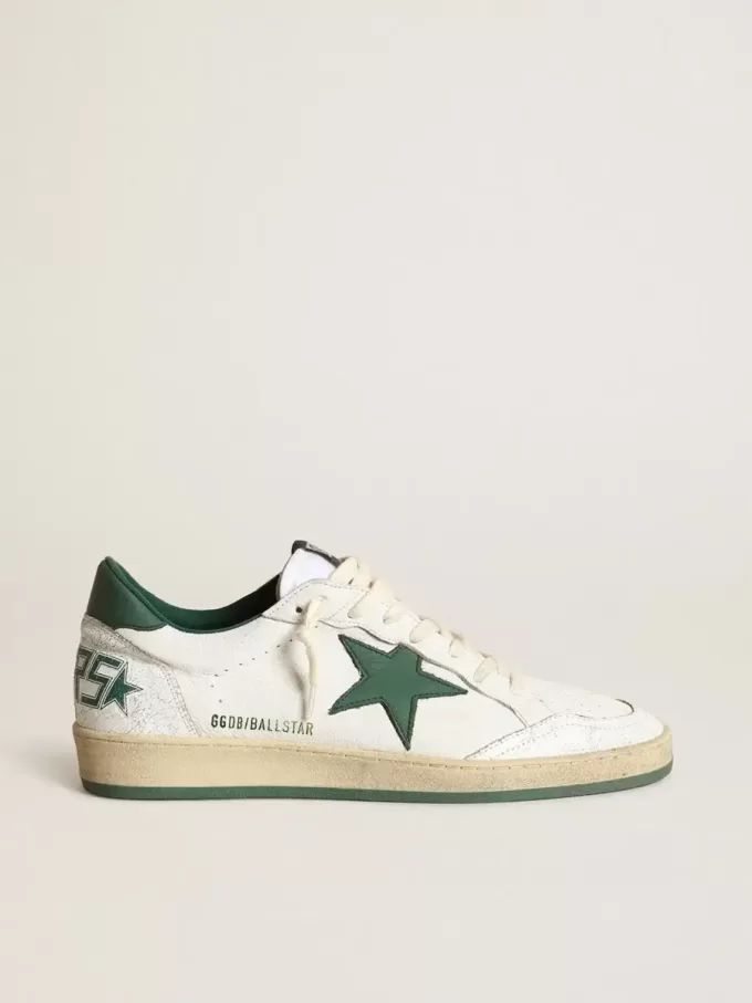 Ball Star voor dames in wit nappaleer met groene leren ster en hielstuk