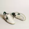 Ball Star voor dames in wit nappaleer met groene leren ster en hielstuk
