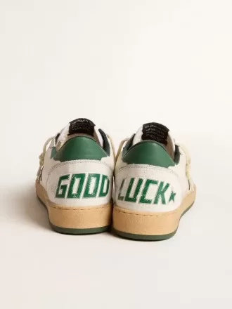 Ball Star Wishes voor dames in wit nappaleer met groene leren ster en hielstuk