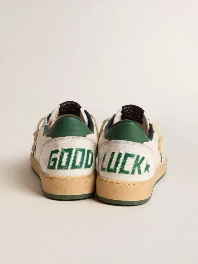 Ball Star Wishes voor heren in wit nappaleer met groene leren ster en hielstuk