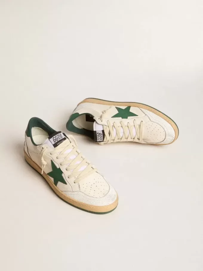 Ball Star Wishes voor heren in wit nappaleer met groene leren ster en hielstuk