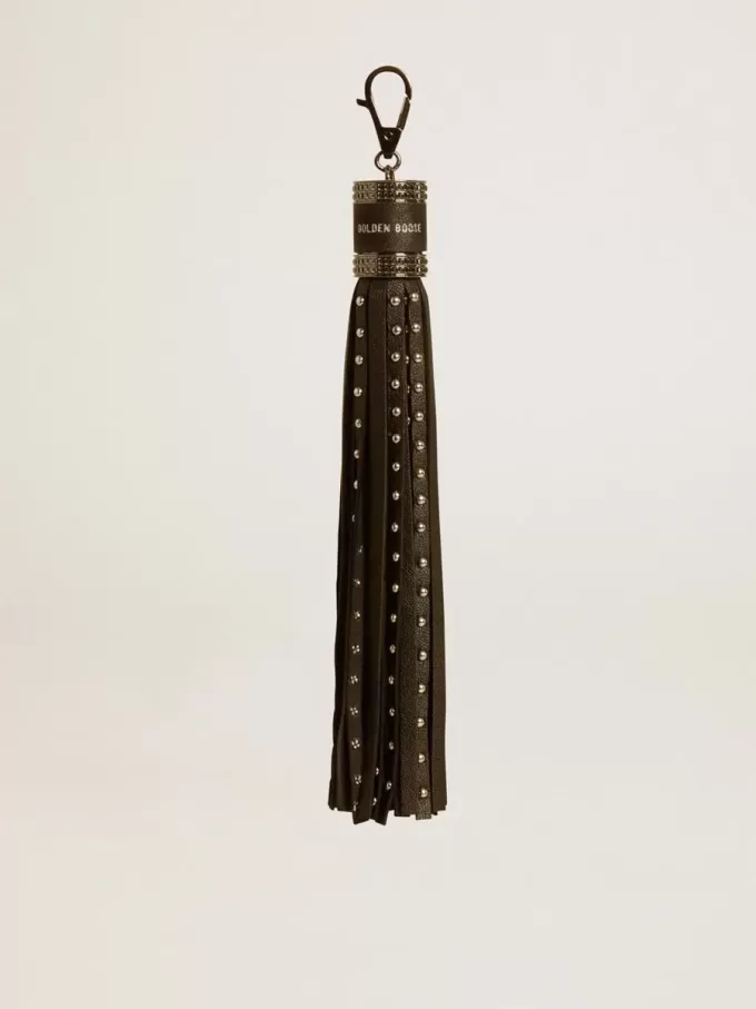 Bedeltje van zwart nappaleer met studs en metalen details