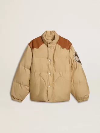 Beige bomberjack met lederen en patchdetails