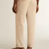 Beige chino voor heren met een doorleefde look