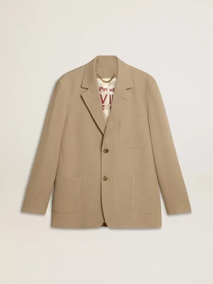 Beige herenjas met krijtstreep en enkele rij knopen, oversized pasvorm