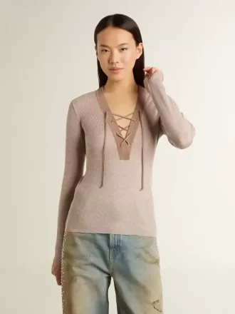 Beige wollen trui met lederen details