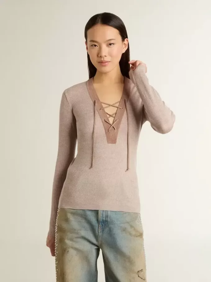 Beige wollen trui met lederen details