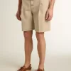 Bermudashort voor heren in beige denim met een doorleefde afwerking