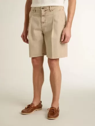 Bermudashort voor heren in beige denim met een doorleefde afwerking