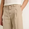 Bermudashort voor heren in beige denim met een doorleefde afwerking