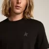 Black Star Collection T-shirt met ton sur ton ster op de voorkant