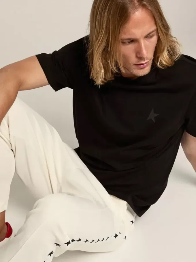 Black Star Collection T-shirt met ton sur ton ster op de voorkant
