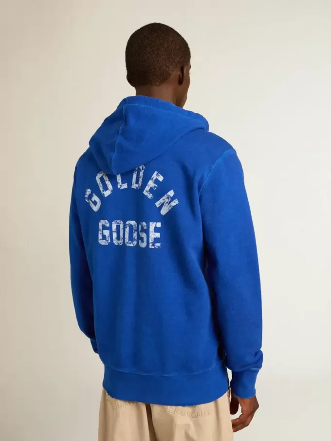 Blauwe hoodie voor heren met opschrift op de achterkant