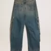 Blauwe jeans met een distressed afwerking