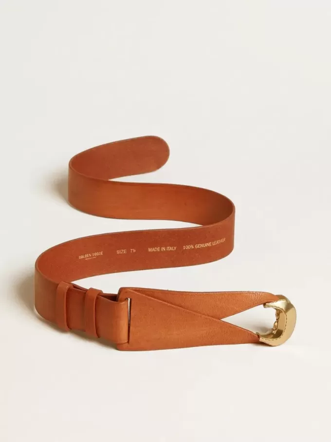 Bruine leren riem met halfronde gouden gesp