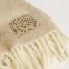 CNY-sjaal van beige alpacawol met franjes