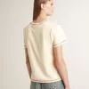 Crèmekleurig dames-T-shirt met vervaagde rode accenten
