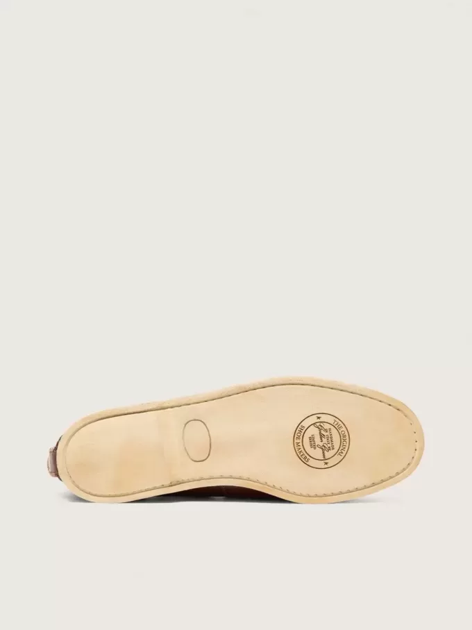 Cruise-loafers voor dames van glanzend donkerbruin leer met duifgrijze wandelveters