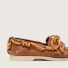 Cruise-loafers voor dames van tabakskleurig leer met oranje wandelschoenveters