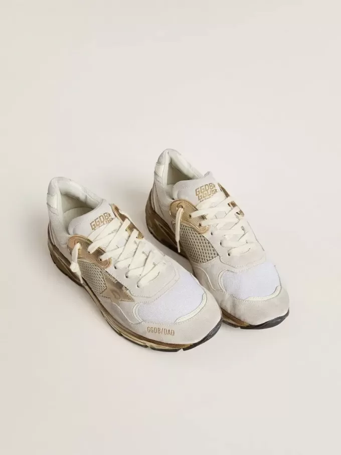 Dad-Star voor dames in mesh en wit suède met gouden folie ster