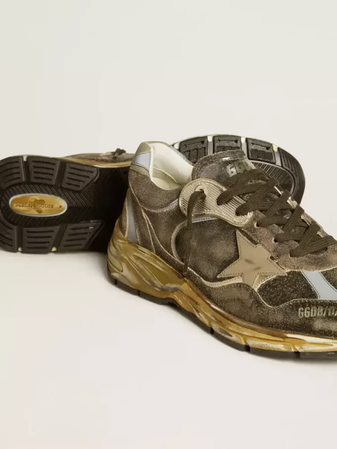 Dad-Star voor heren van suède en nylon met kaki leren ster en hielstuk
