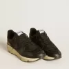 Dames Running Sole in zwart glitter met leren ster en nubuck hielstuk