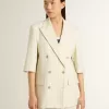 Damesblazer in wit en grijs krijtstreep wolmix met korte mouwen