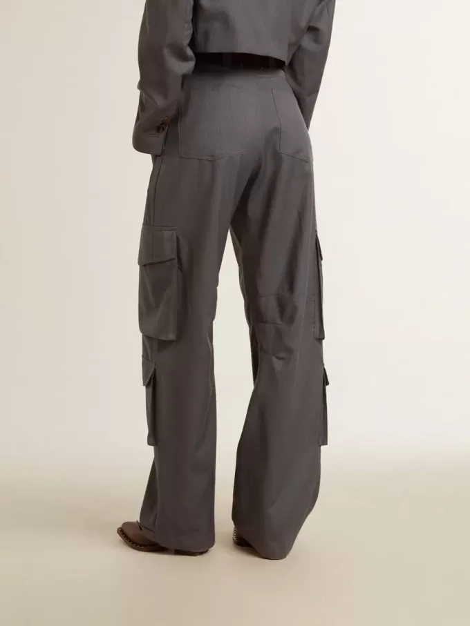 Damescargobroek in babyblauwe wol
