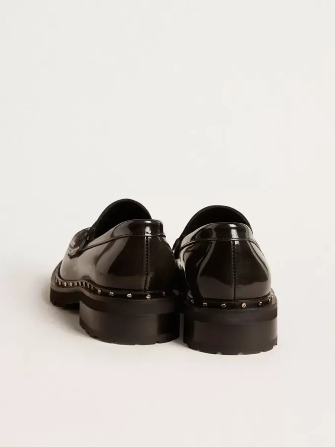 Damesloafers met studs van zwart leer