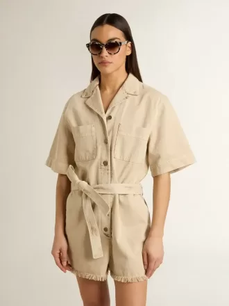 Damesromper in beige denim met riem en gerafelde zoom