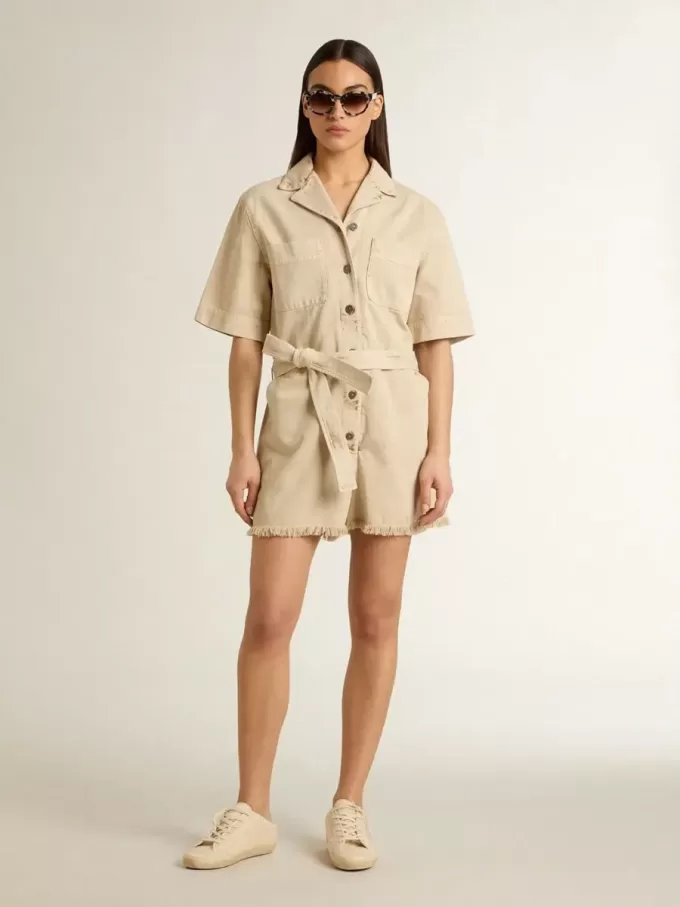 Damesromper in beige denim met riem en gerafelde zoom