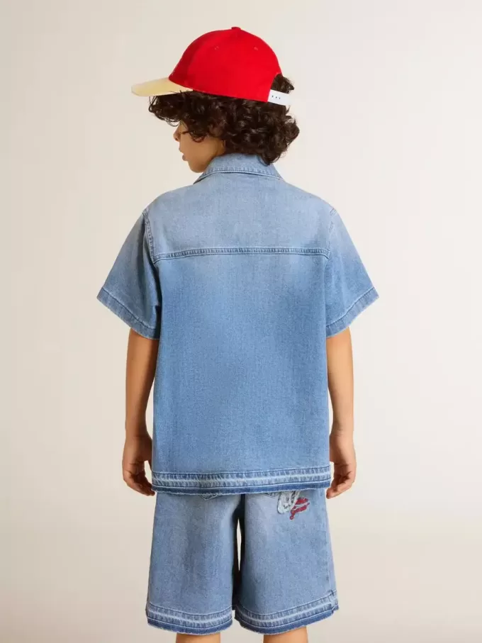Denim korte broek voor kinderen met borduursel op de achterkant
